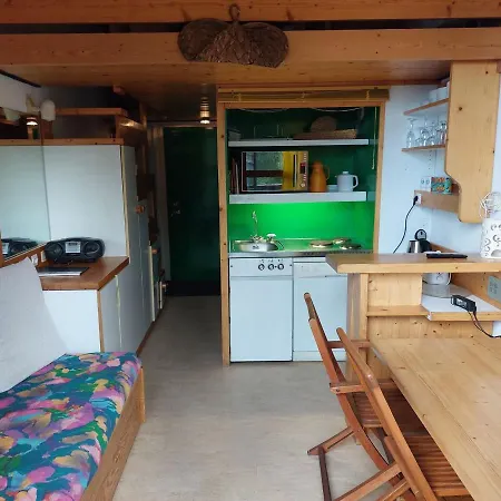Duplex Pour 5 Personnes Proche Des Pistes Et Commerces, Balcon, Tv, Non-fumeur - Fr-1-411-197 Apartman